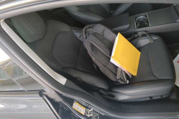 Used Tesla Model 3 2023 Rear-Wheel-Drive Version
