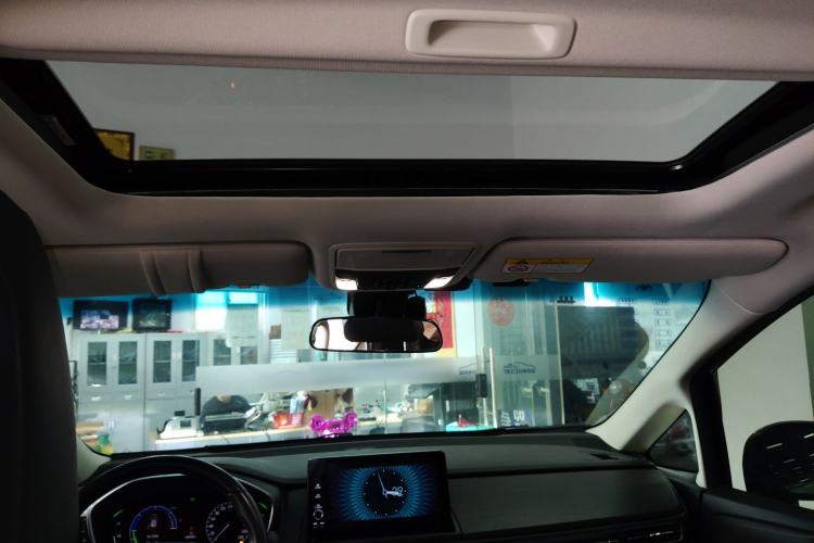 Used Honda Elysion 2022 2.0L eHEV Luxury First Edition
