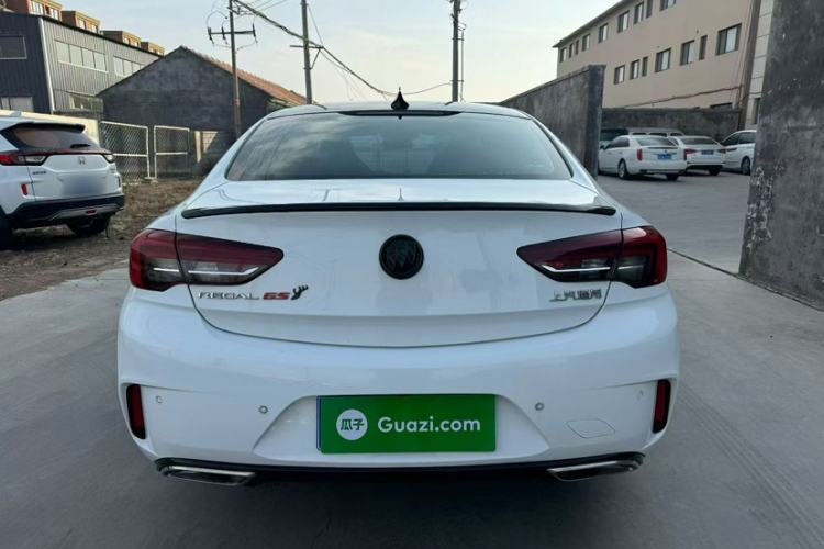 Used Buick Regal 2017 GS 28T Luxury Model
