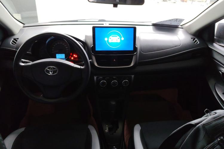 Used Toyota YARiS L 2021 1.5L CVT Leading Edition
