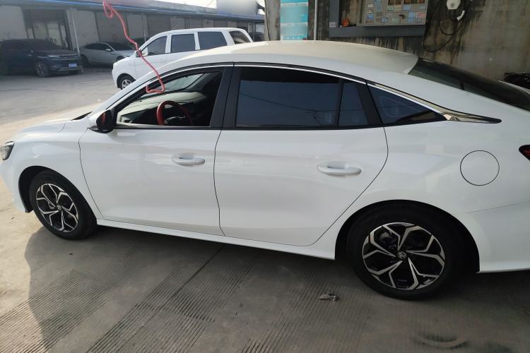 Used MG 5 2023 180 DVVT Manual Fashion Edition
