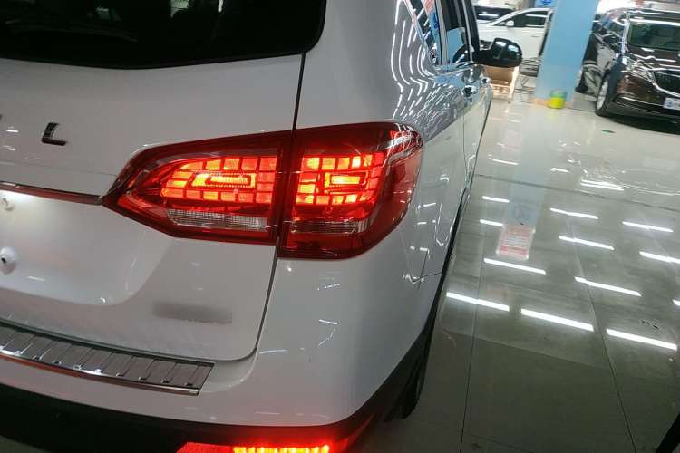 Used Haval H6 2014 Sport Version 1.5T Manual Two-Wheel Drive Elite Edition
