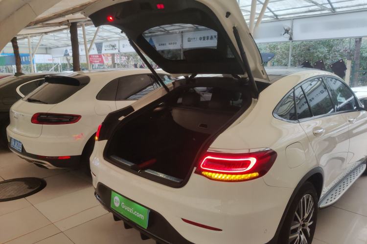 Used Mercedes-Benz GLC Coupe 2020 GLC 300 4MATIC Coupe SUV
