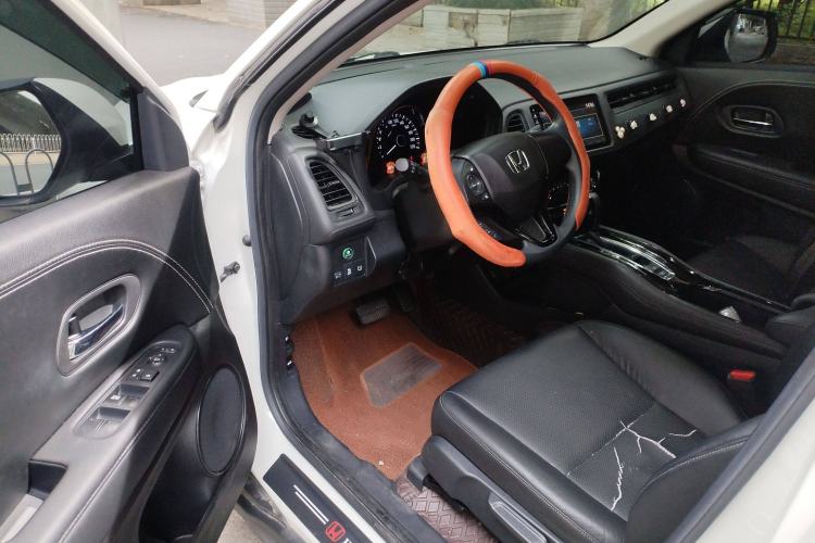 Used Honda Vezel 2020 1.5L CVT Pioneer Edition
