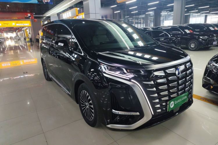 Used Denza D9 2024 DM-i 1050 Luxury Model