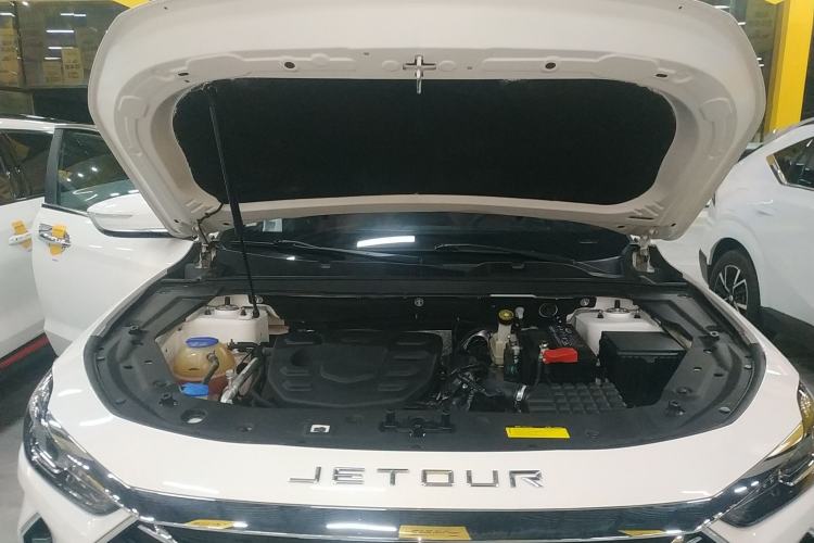 Used JETOUR X70 PLUS 2022 1.5T DCT Luxury Edition 5 Seats
