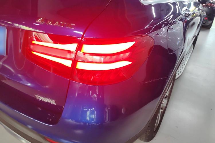 Used Mercedes-Benz GLC 2016 GLC 300 4MATIC Dynamic Model
