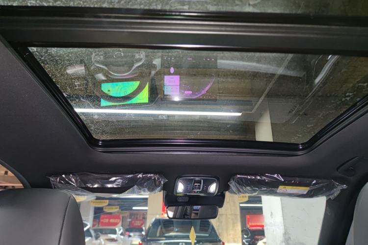 Used GAC Trumpchi GS8 2025 Linghang Series 2.0 TGDI Two-Wheel-Drive Luxury Edition 5 Seats