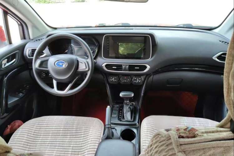 Used GAC Trumpchi GS4 2018 200T G-DCT Two-Wheel Drive Comfort Edition
