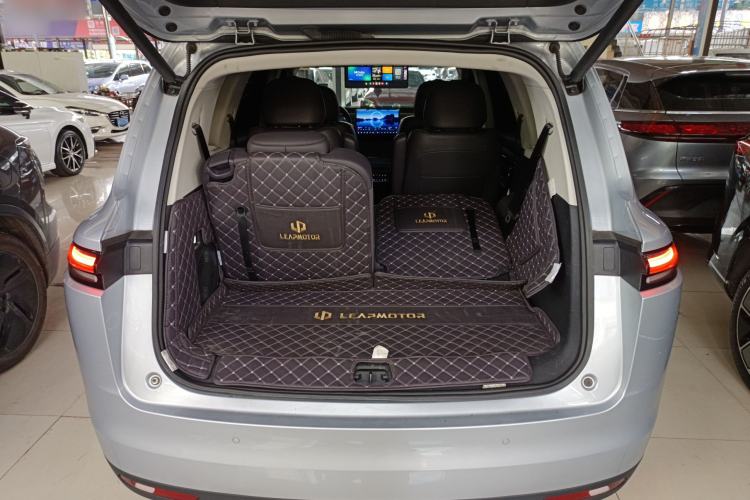 Used Leapmotor C16 2024 Pure Electric 520 Deluxe Edition
