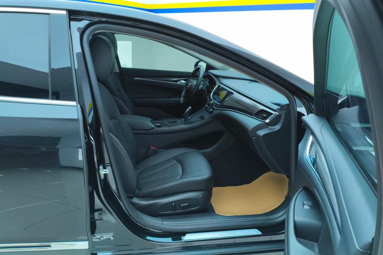 Used Buick LaCrosse 2022 552T Luxury Version
