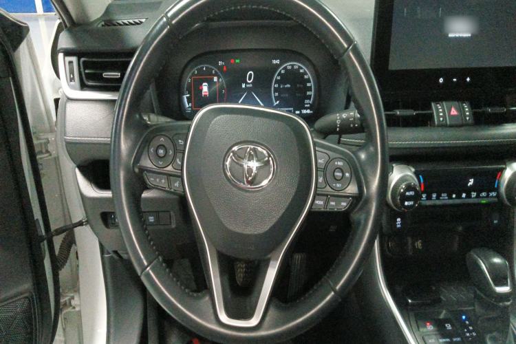 Used Toyota Wildlander 2023 2.0L CVT Four-Wheel Drive Luxury PLUS Edition
