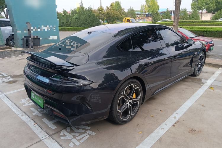 Used  SU7 2024 Four-Wheel-Drive Max Founder's Edition
