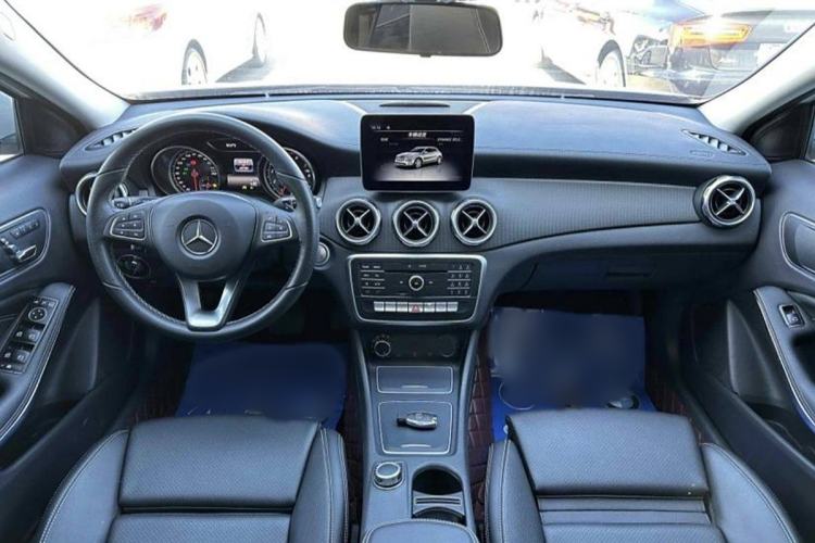 Used Mercedes-Benz GLA 2017 GLA 200 Fashion Model
