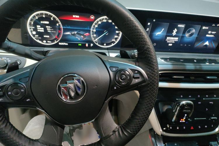 Used Buick GL8 2023 ES Lu Zun Comfort Model
