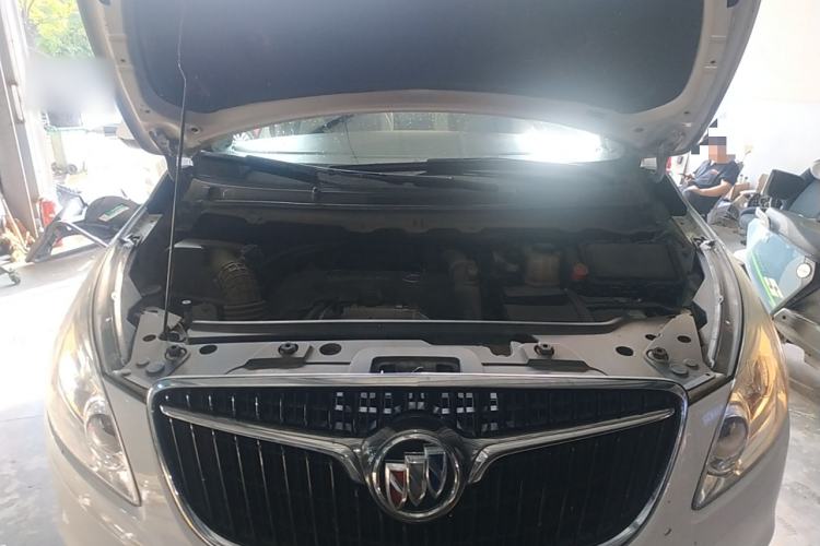 Used Buick GL8 2018 28T Comfort Model China VI Standard
