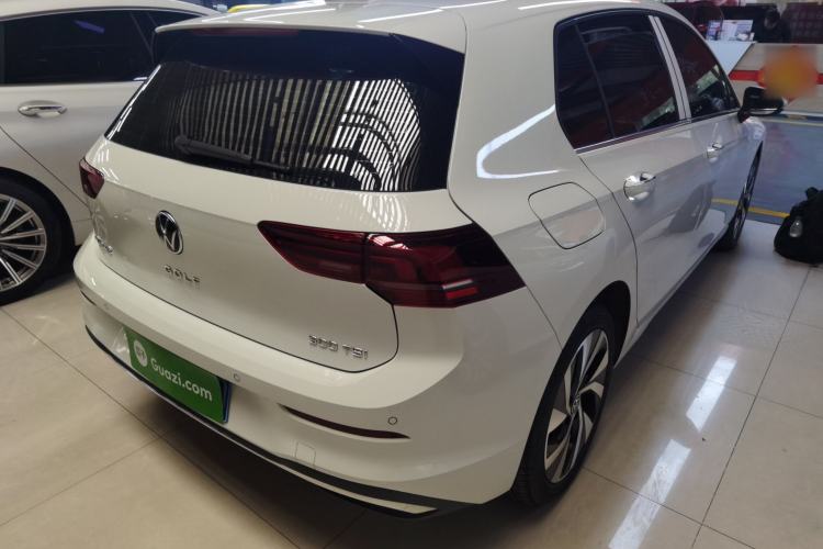 Used Volkswagen Golf 2025 300TSI Pro
