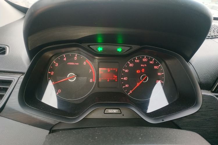 Used Baojun 310 2016 1.2L manual Comfort trim level
