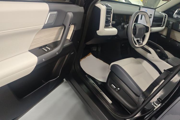 Used iCAR 03 2024 401km Two-Wheel Drive Standard Advanced Version