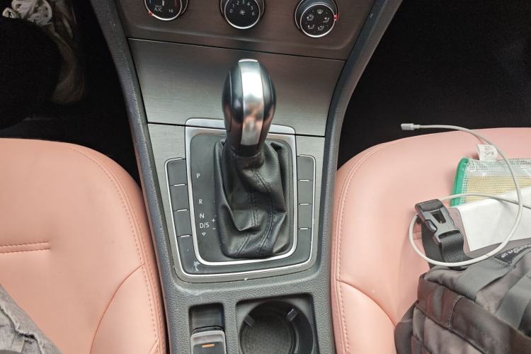 Used Volkswagen Golf 2016 1.6L Automatic Comfort Model
