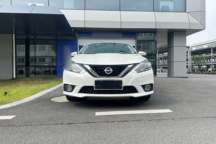 Used Nissan Sylphy 2019 1.6XV CVT Smart Connect Luxury Edition China VI Standard
