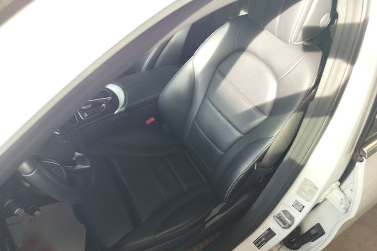 Used Mercedes-Benz GLC 2019 GLC 260 L 4MATIC Luxury Model