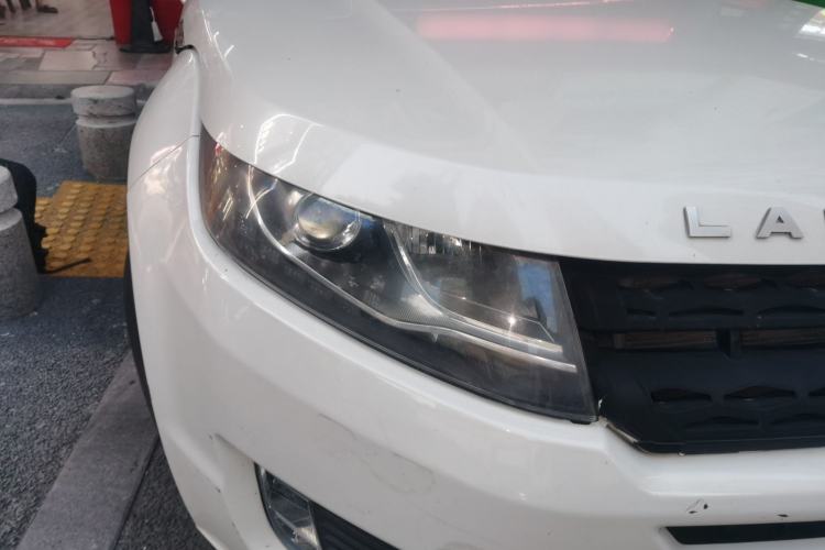 Used Land X7 2015 2.0T Panoramic Prestige Edition
