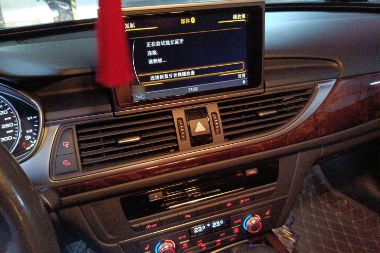 Used Audi A6L 2014 30 FSI Comfort Model
