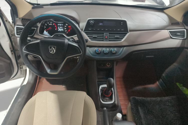 Used Baojun 310W 2017 1.5L Manual Comfort Model China V Standard