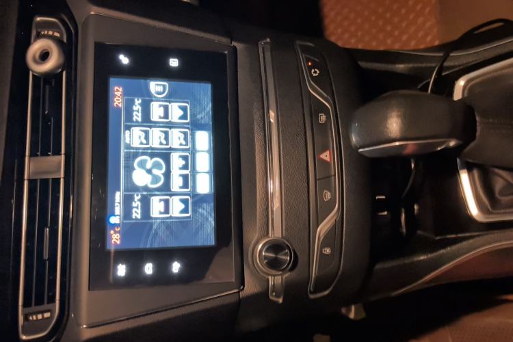 Used Peugeot 408 2014 1.8L Automatic Luxury Edition
