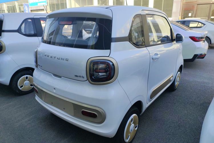 Used Bestune Pony 2025 222km Lightning Horse