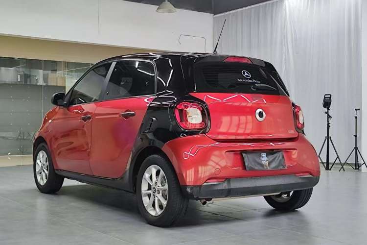 Used  forfour 2018 1.0L 52 kW Dynamic Edition