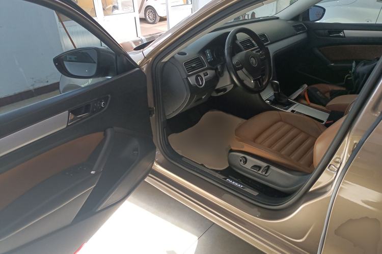 Used Volkswagen Passat 2014 1.8TSI DSG Prestige Edition
