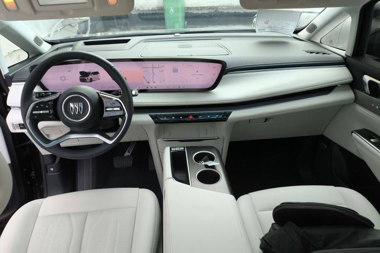 Used Buick GL8 New Energy 2024 Lu Zun Luxury Edition 7-Seater
