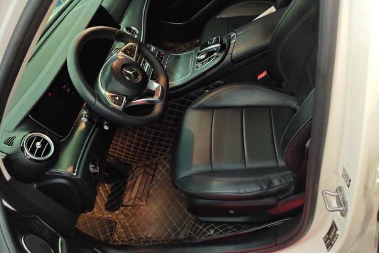 Used Mercedes-Benz E-Class 2018 E 300 L Sporty and Stylish Model
