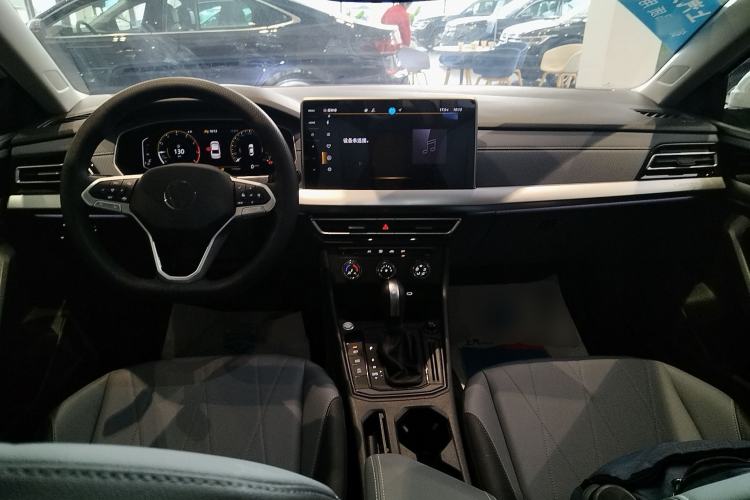 Used Volkswagen Lavida 2024 1.5L Automatic 5 Million Edition
