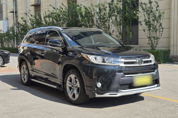 Used Toyota Highlander 2018 2.0T Four-Wheel Drive Luxury Version 7 Seats China VI Standard
