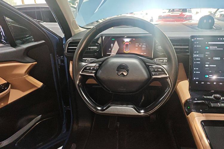 Used Nio ES8 2018 355 km Base Version 7-Seater Edition
