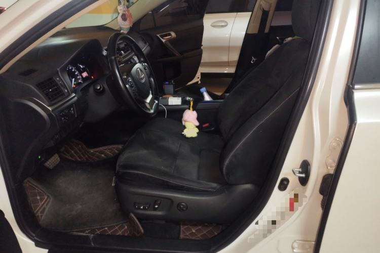 Used Lexus CT 2017 CT200h Elite Edition Two-Tone China V Standard