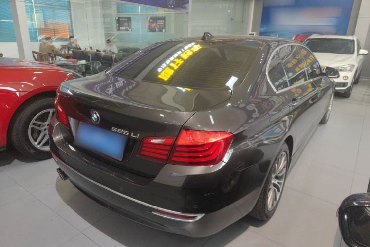 Used BMW 5 Series 2014 525Li Luxury Design Package
