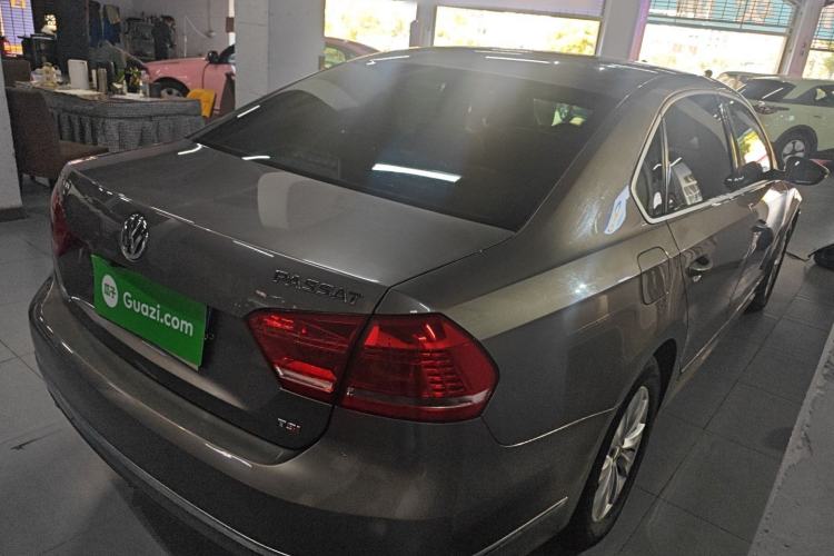 Used Volkswagen Passat 2014 1.8TSI DSG Prestige Edition
