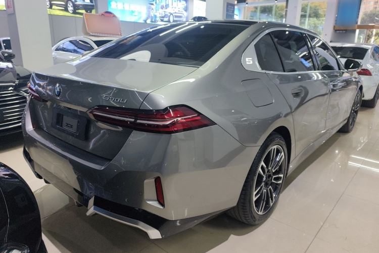 Used BMW 5 Series 2024 530Li Leading Model M Sport Package
