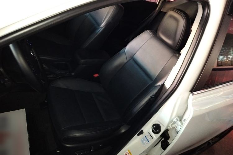 Used Toyota RAV4 2015 2.5L Automatic 4x4 Elite Edition
