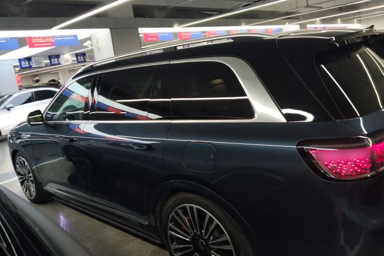 Used Hima AITO M9 2024 Range-Extended Ultra Version 52 kWh 6-Seater Model
