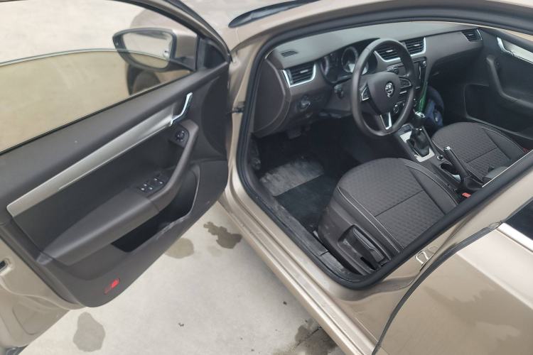 Used Skoda Octavia 2018 TSI230 DSG Luxury Edition
