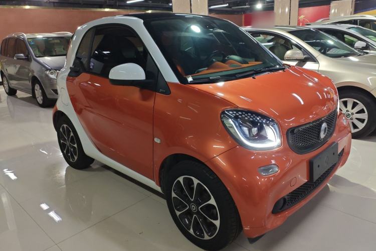 Used  fortwo 2015 1.0L 52 kW Hardtop Passion Edition
