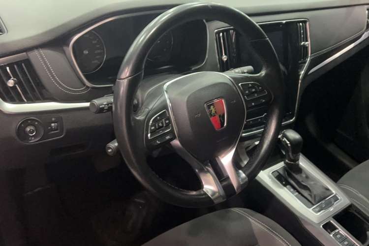 Used Roewe RX5 2020 20T Automatic 4G Connect Excellence Edition
