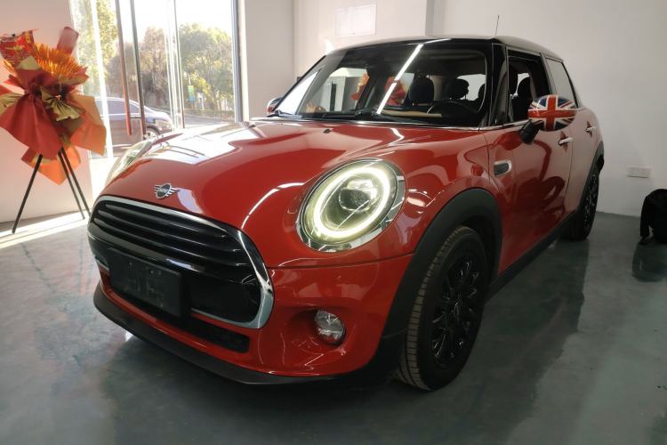 Used  MINI 2019 1.5T COOPER Classic Edition Five-Door Version