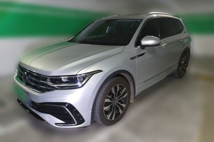 Used Volkswagen Tiguan L 2022 380TSI Automatic All-Wheel Drive R-Line Enhanced Comfort 7-Seater