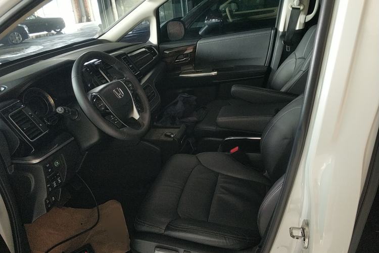 Used Honda Elysion 2016 2.4L Supreme Edition
